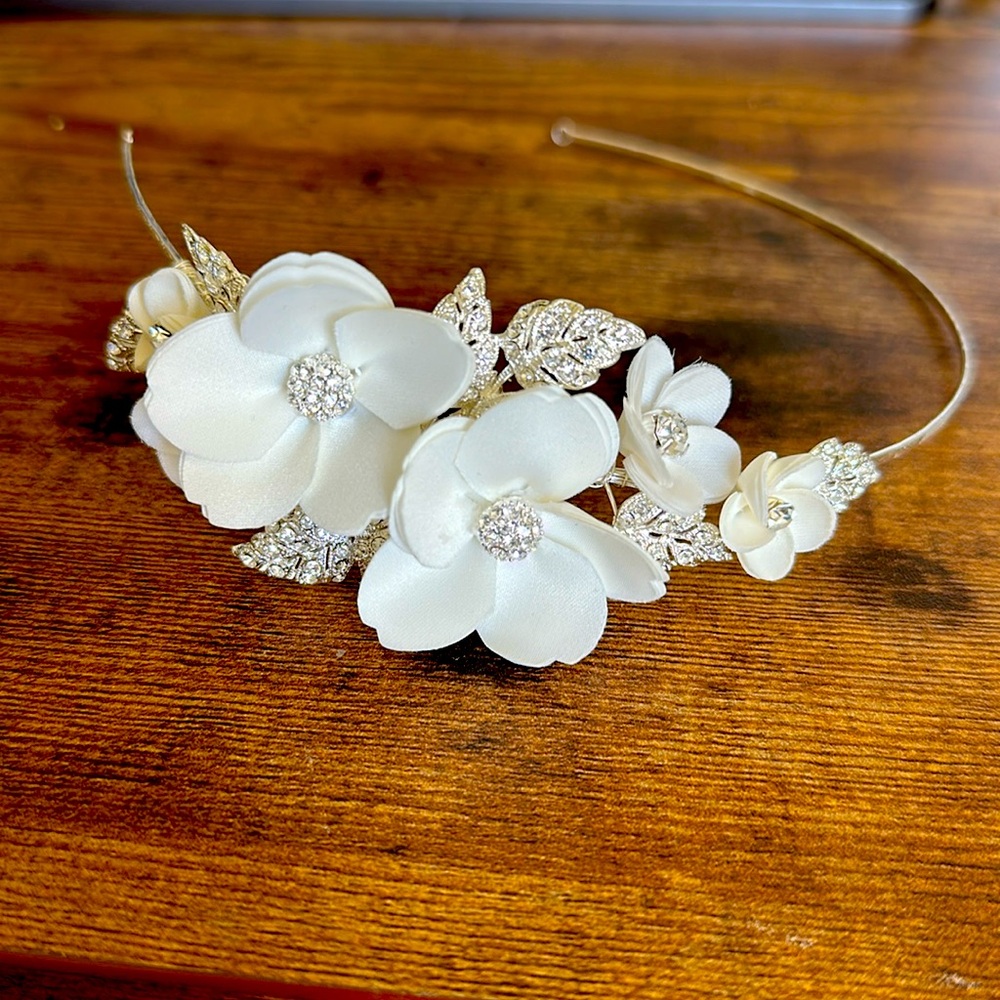David’s Bridal headband floral